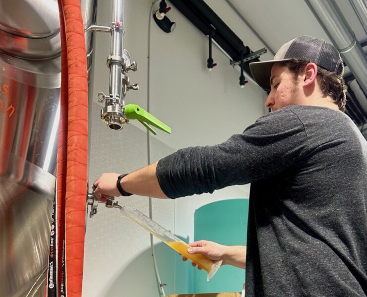 Gil Peterson at work at Fife Street Brewing